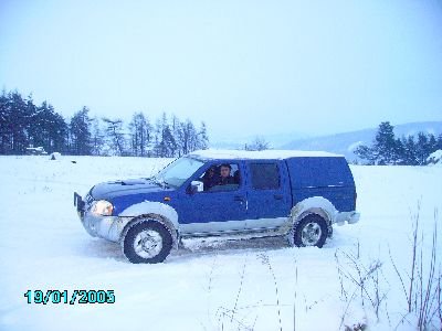 navara03.jpg